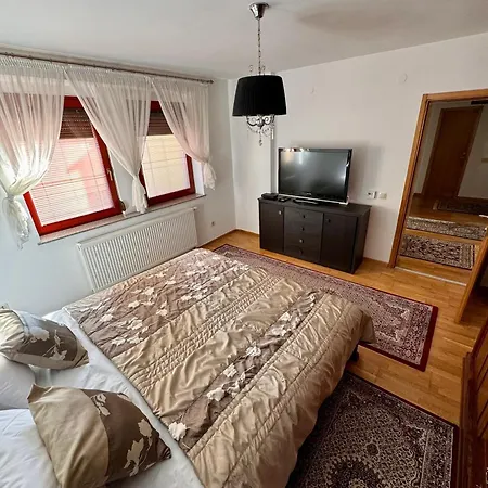 Apartman Logavina 7+ Апартаменты Сараево