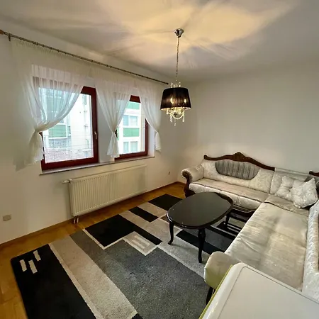 Apartman Logavina 7+ *